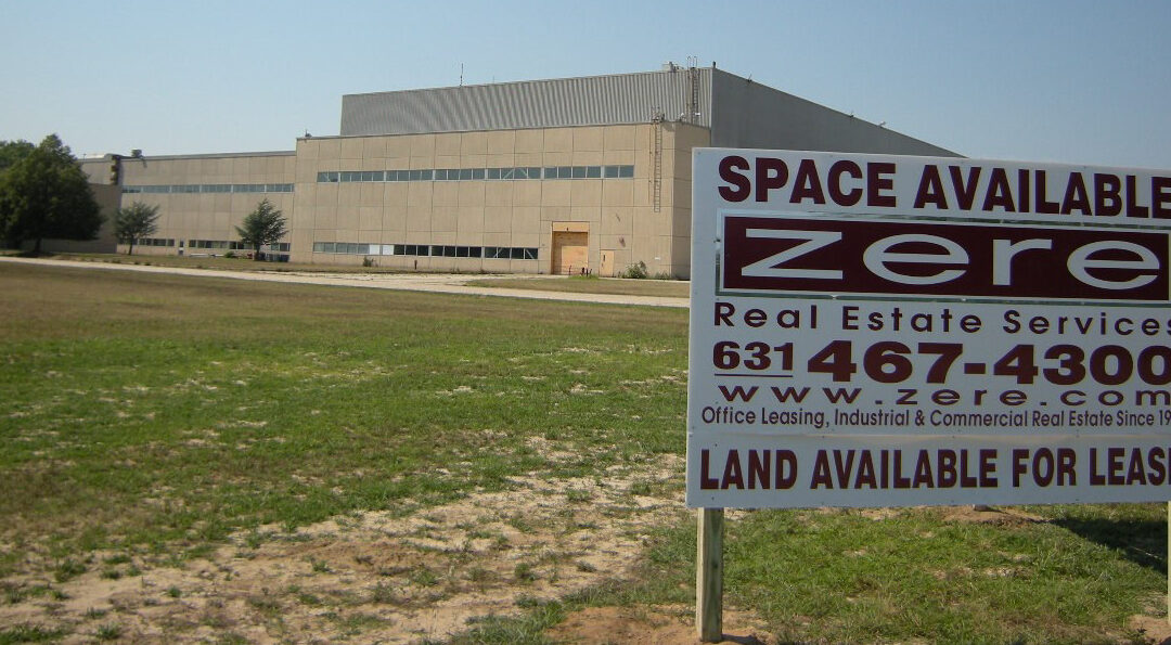 EXCLUSIVE CALVERTON ENTERPRISE PARK 9,560 SF MANUFACTURING / WAREHOUSE / R & D